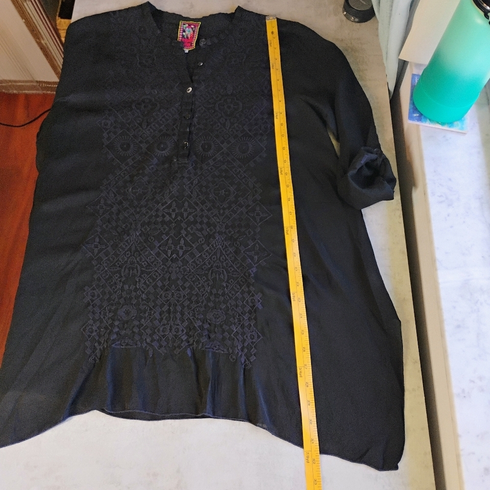 Johnny Was Rona Tunic Womens Small Black Sheer Embroidered Shark Bite Hem Boho - Picture 11 of 13